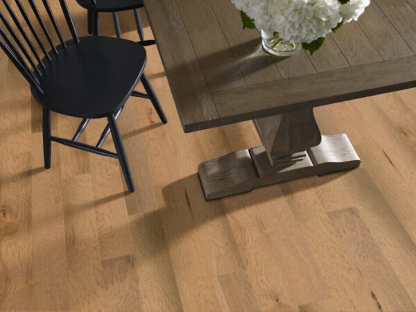 ANDERSON HARDWOOD PICASSO HICKORY CREMA 6.38 IN Room Scene