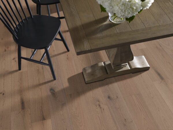 ANDERSON HARDWOOD JOINERY PLANK CASTER 8 IN Room Scene